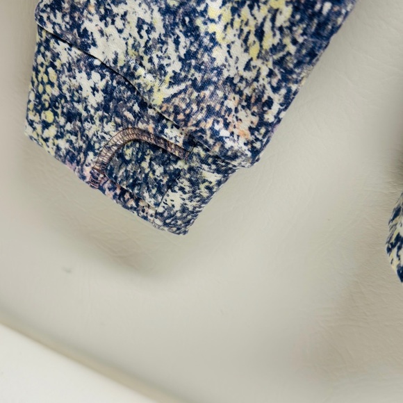 NWT Athleta Girl Energy Crew Neck Sweatshirt size XXL/16 - Picture 8 of 11